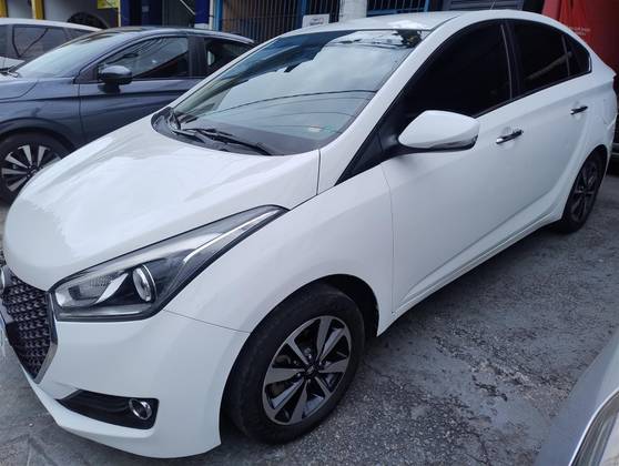 HYUNDAI HB20S 1.6 PREMIUM 16V FLEX 4P AUTOMÁTICO HYUNDAI HB20S 1.6 PREMIUM 16V FLEX 4P AUTOMÁTICO